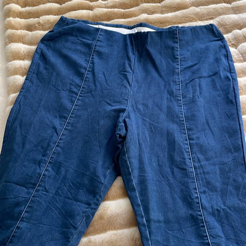 Joan Rivers pull-on tailored jeans